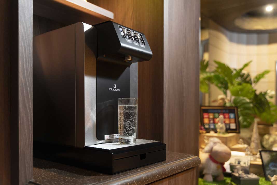 Sparkling Water Dispenser